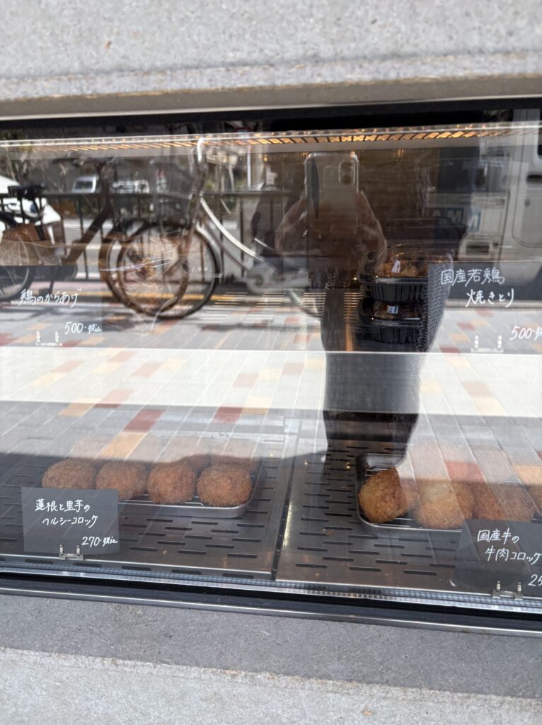 京都　左京区聖護院　柿沼惣菜店の惣菜ガラスケース