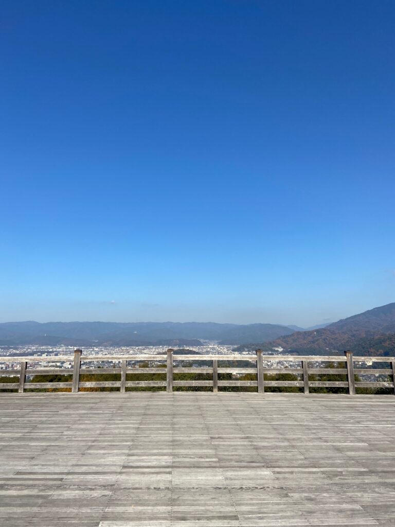 将軍塚青龍殿　大舞台