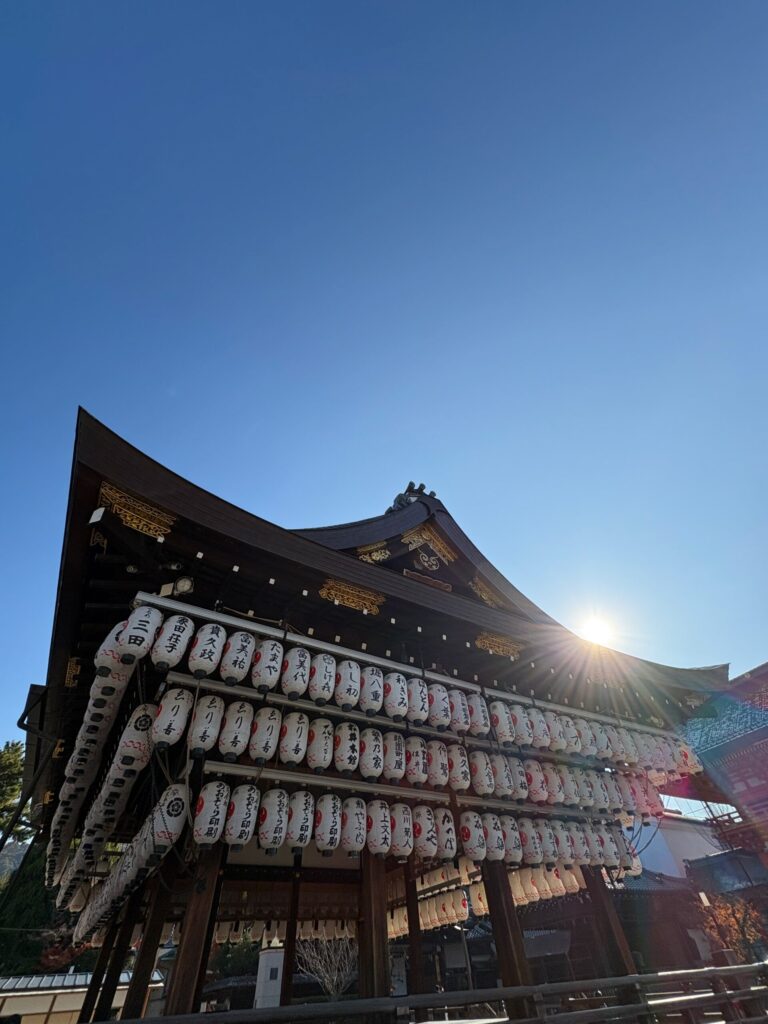 八坂神社舞殿