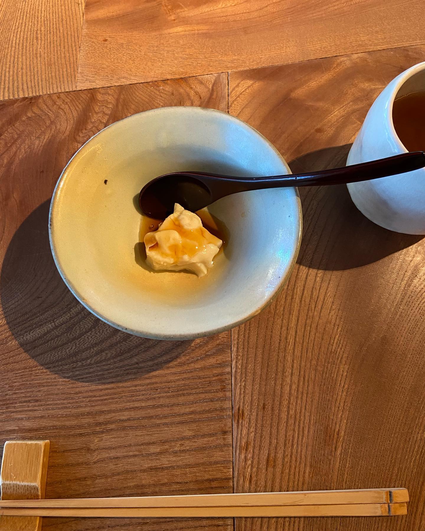 湯葉のお通し、出汁の餡がけ(五 いつつ)